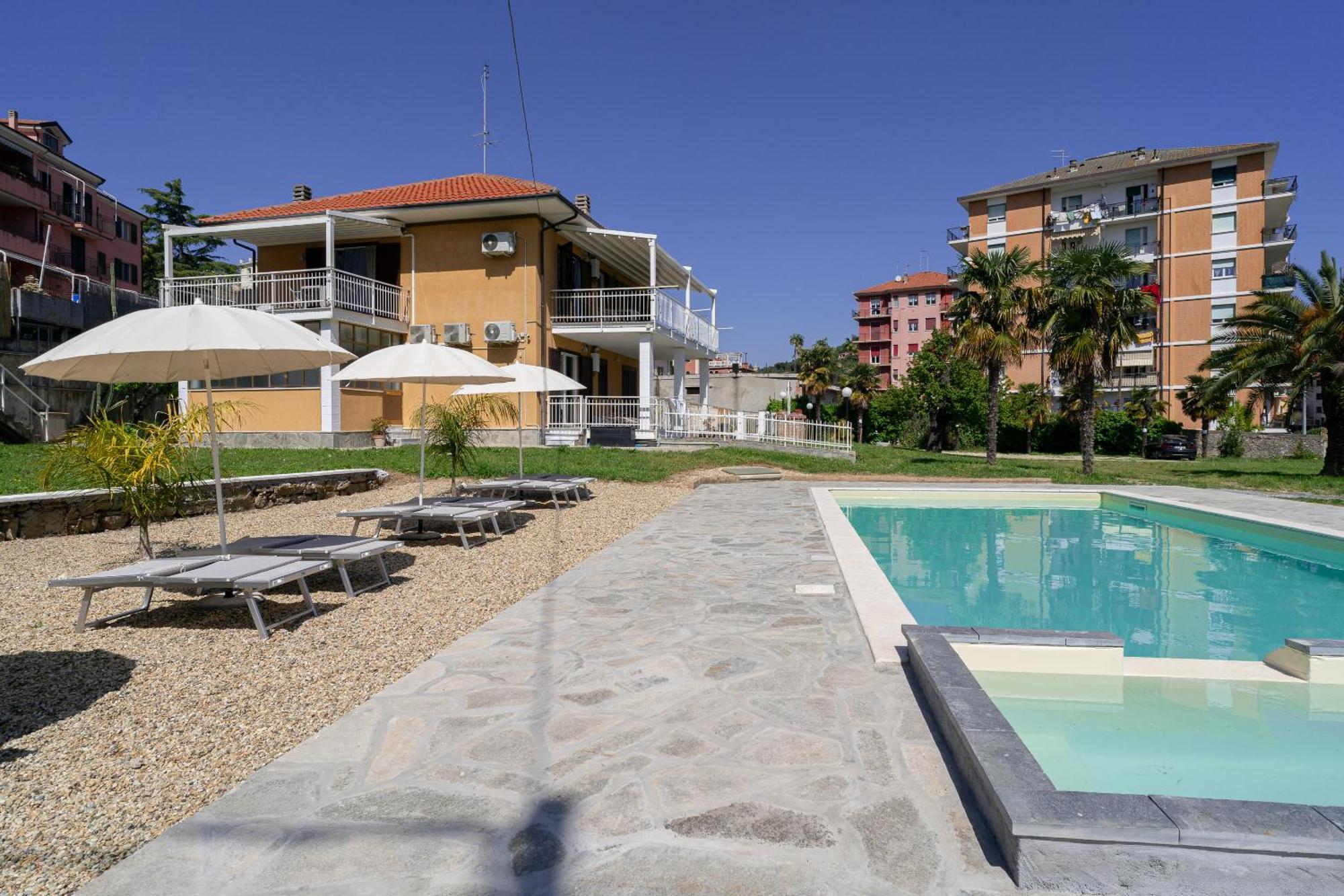 Il Gattino Di Porto - Apt 5 - Bilocale Terrazzo Piscina Imperia Exteriör bild